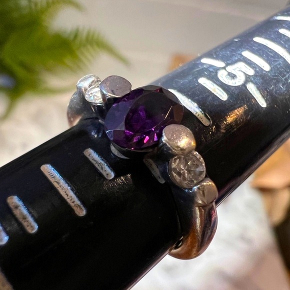 Vintage Handmade Amethyst Ring Solid 925 Sterling Silver Size About a 6 - Picture 2 of 8